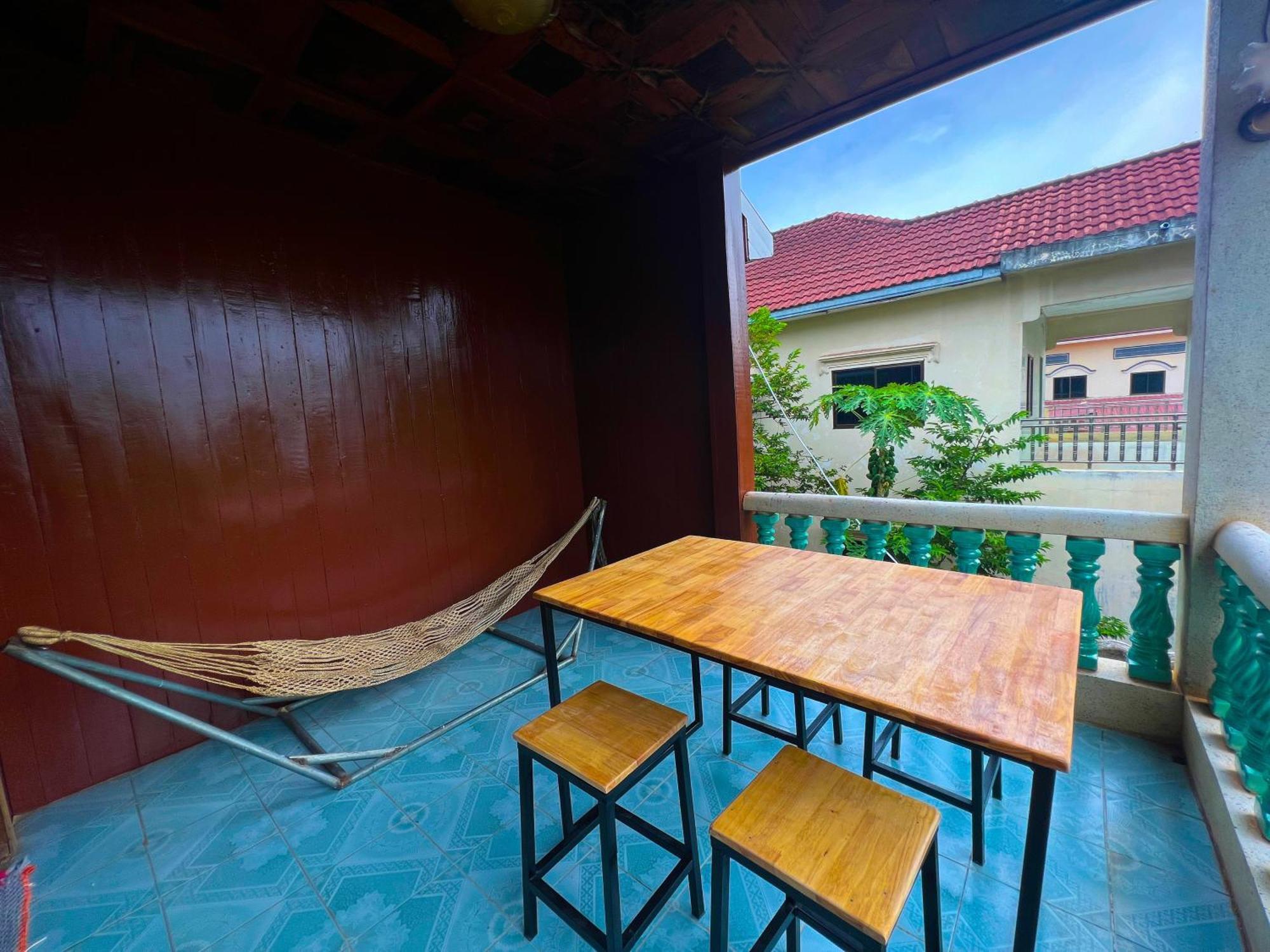 Lotus Blanc Homestay Villa Battambang Dış mekan fotoğraf