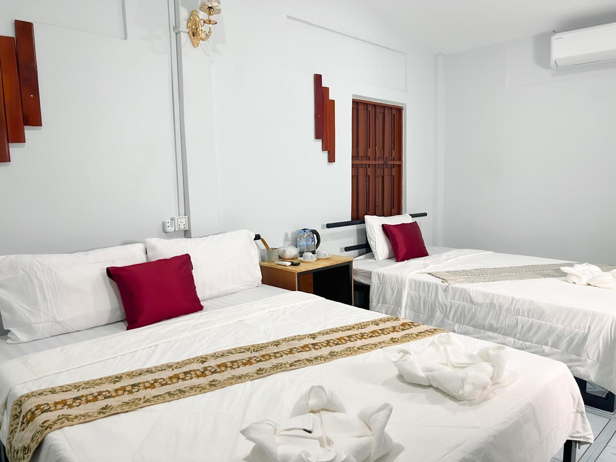 Lotus Blanc Homestay Villa Battambang Dış mekan fotoğraf