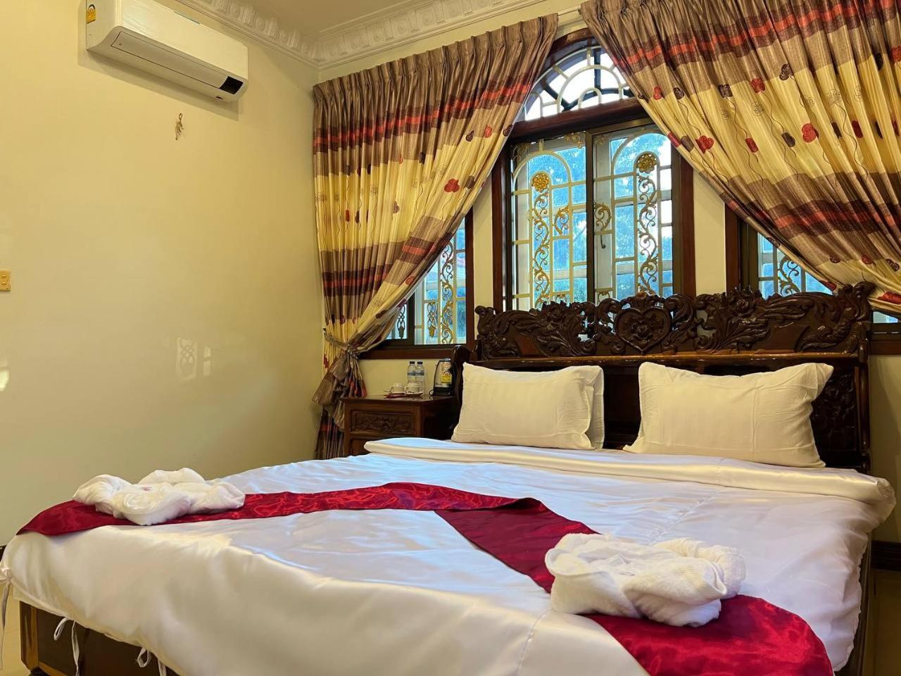 Lotus Blanc Homestay Villa Battambang Oda fotoğraf