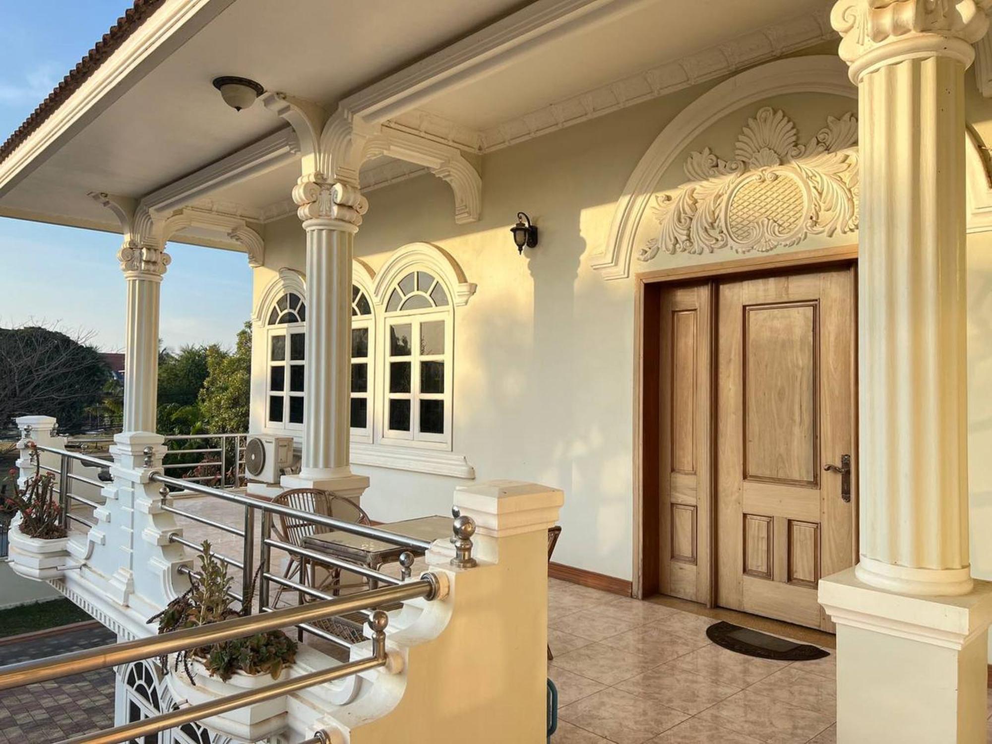 Lotus Blanc Homestay Villa Battambang Dış mekan fotoğraf